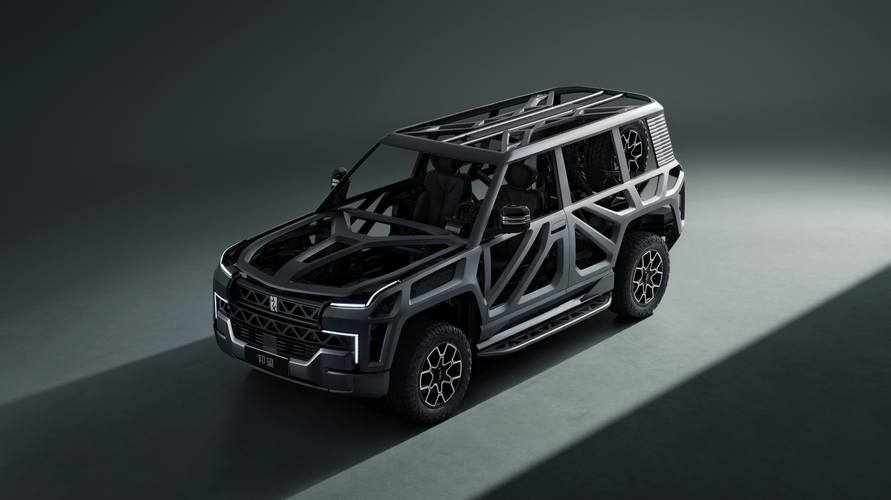 深圳301仰望U8硬派越野的科技魅力，国能汽车对传统燃油车市场的冲击